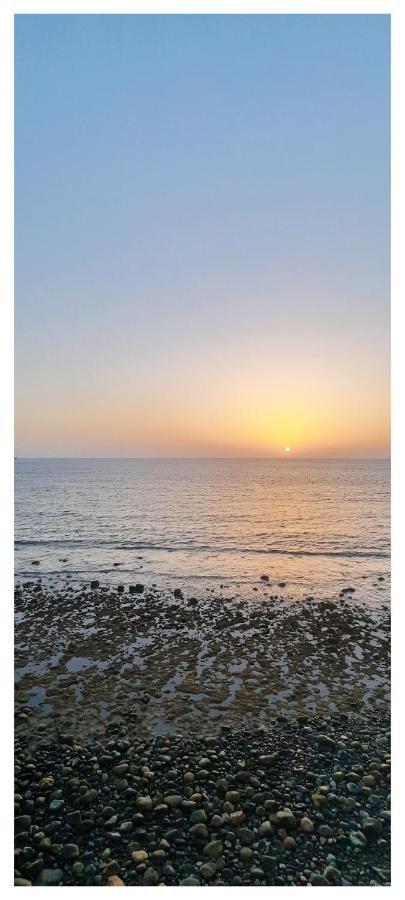 Las Gaviotas Beach Pozo Izquierdo Bagian luar foto